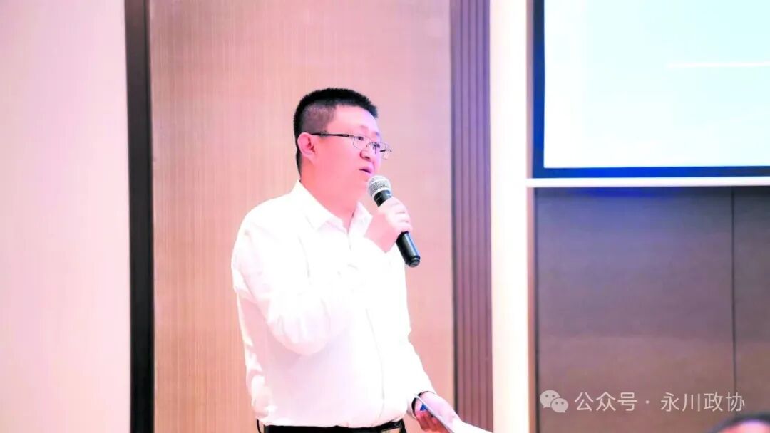 ugjC_1760949363879006847.jpg 2.jpg