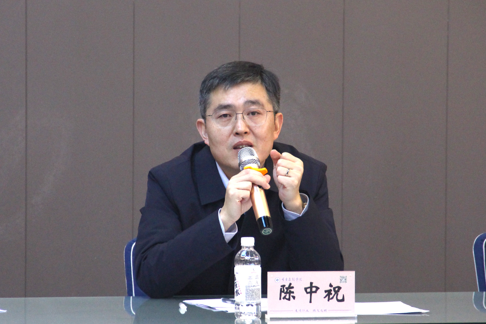 wVmD_1767142192859043158.jpg HlDJ_1767080028230088116.jpg